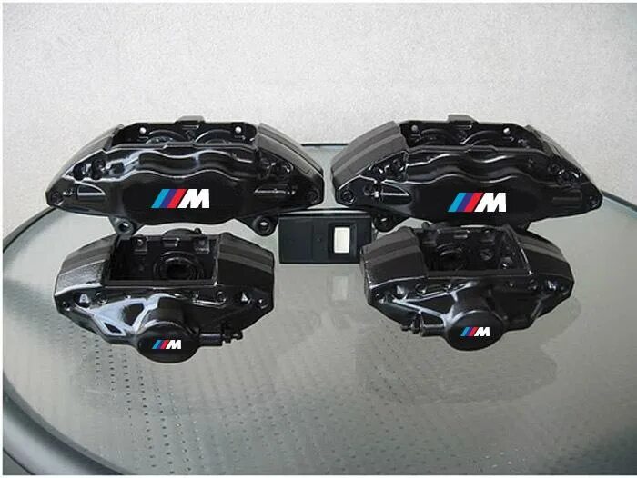 Суппорта f10. Суппорт bmw x5 e70. суппорта bmw f10 м5. накладки на суппорта бмв ф10. накладки на суппорта бмв х5 е70.