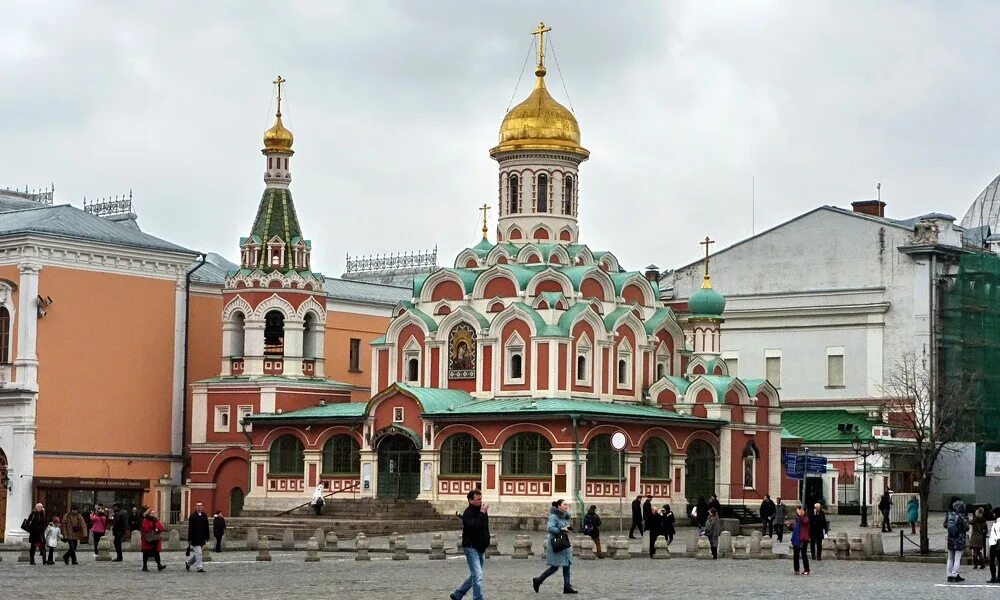 Казанский собор в Москве: история, описание, фото