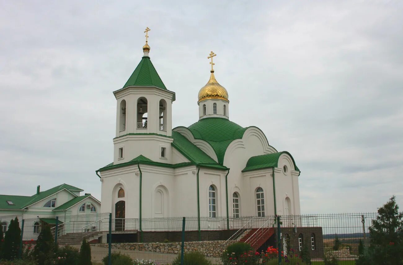 Хохольский район село. Гремячье (Хохольский район). Хохольский район Воронежской области. Хохольский район школа. Парк Хохольский район.