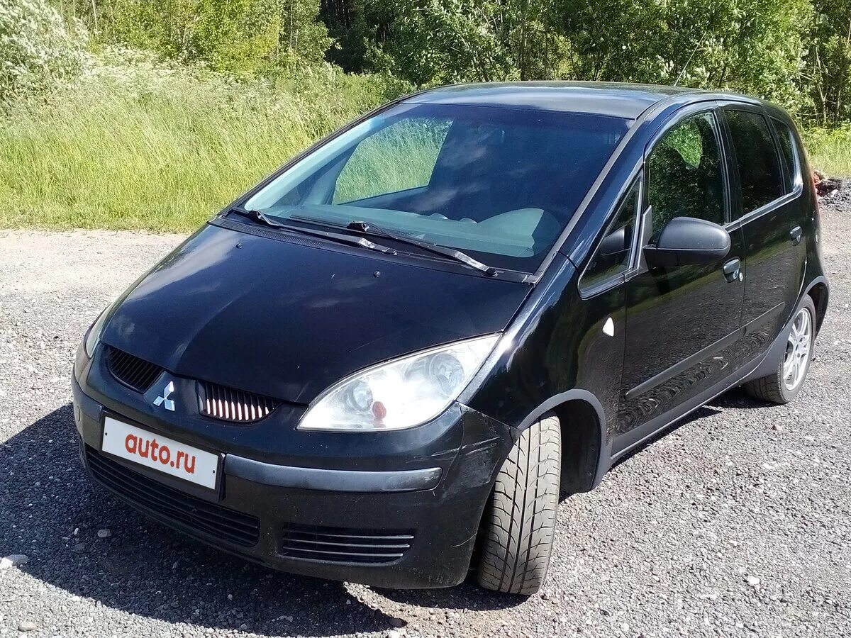 Mitsubishi colt 6. Mitsubishi Colt 2006. Митсубиси Кольт 2006. Машина Мицубиси Кольт 2006. Mitsubishi Colt vi.