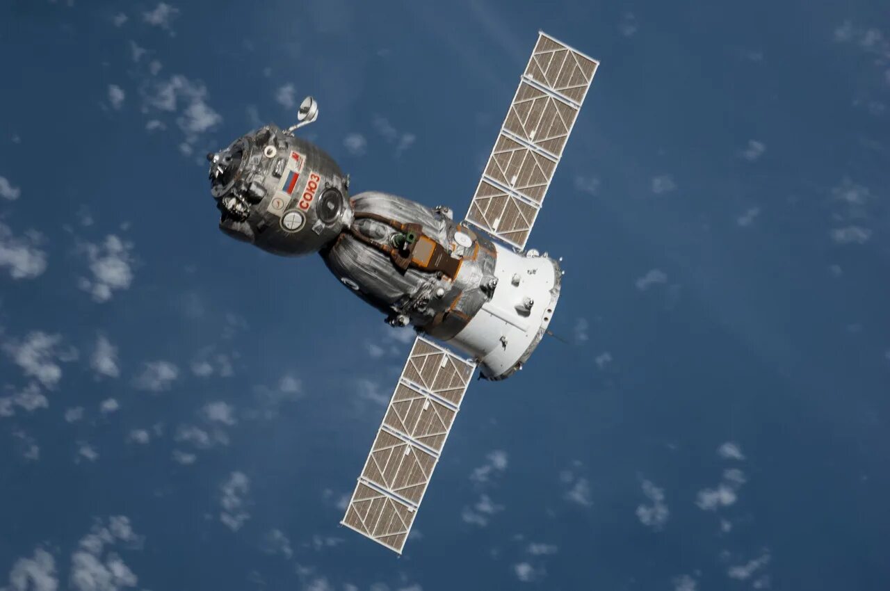 Союз 8 м. Корабль союз тма 12. «союз тма-м» (космический корабль). пилотируемый космический корабль союз-тма. союз-19 пилотируемый космический корабль.
