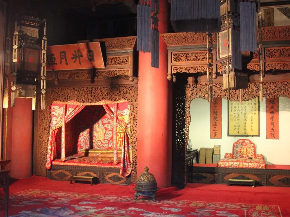 Паб «тайная комната»паб «тайная комната». Дворец императора китай внутри покои. Black swan бар тайная комната. Комната китай город. Дворец императора китая интерьер.