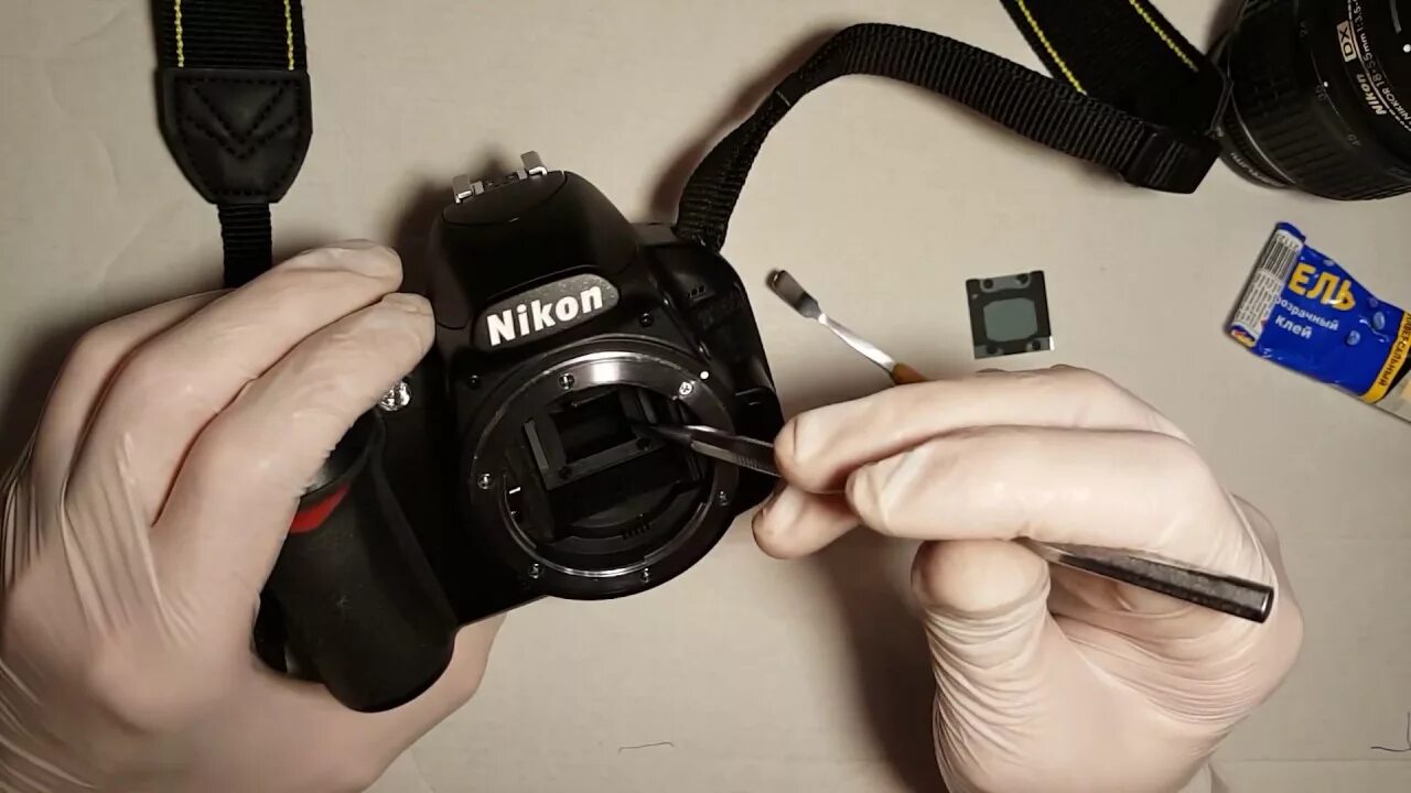 Видоискатель Nikon d3100. Nikon d3100 затвор. Nikon фотоаппараты Fix. Nikon 3100 затвор.