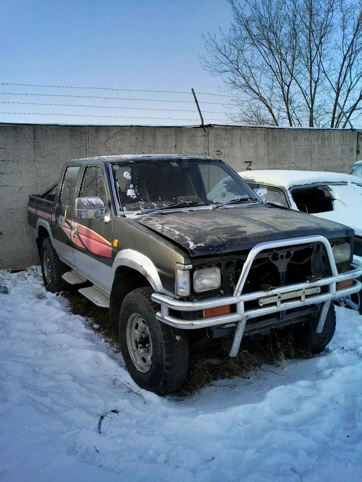 Nissan Datsun 1993. Ветровики для автомобилей Ниссан Датсун 2000 г. в.. Дром Забайкалье. Дром Краснокаменск. Дром забайкальский край мотоциклы