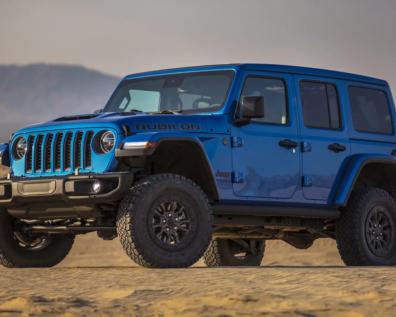 Кто является автором модели рубикон. Jeep wrangler rubicon 2025. jeep wrangler rubicon 392. джип врангель рубикон 2025. 2025 jeep wrangler rubicon 392.