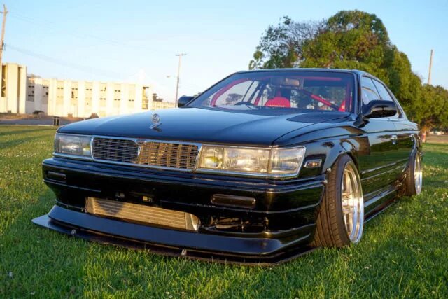 Nissan Laurel c33. Ниссан Лаурель 33. Laurel c33 stance. Nissan Laurel c33 винил.