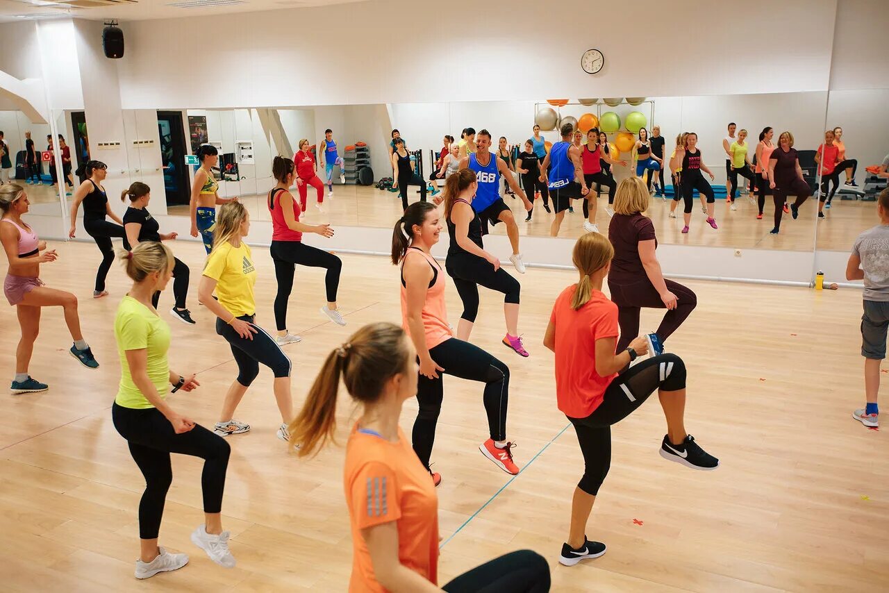 спортзал липецк 13d. тренажерные залы в выселках. д 13 фитнес липецк. д 13 фитнес липецк. фитнес центр д13 липецк.