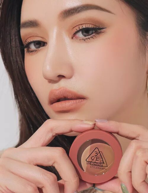 South Korea 3 Genuine Ce New Pink Blush Pink Series Gradient Blush Spot Wholesal