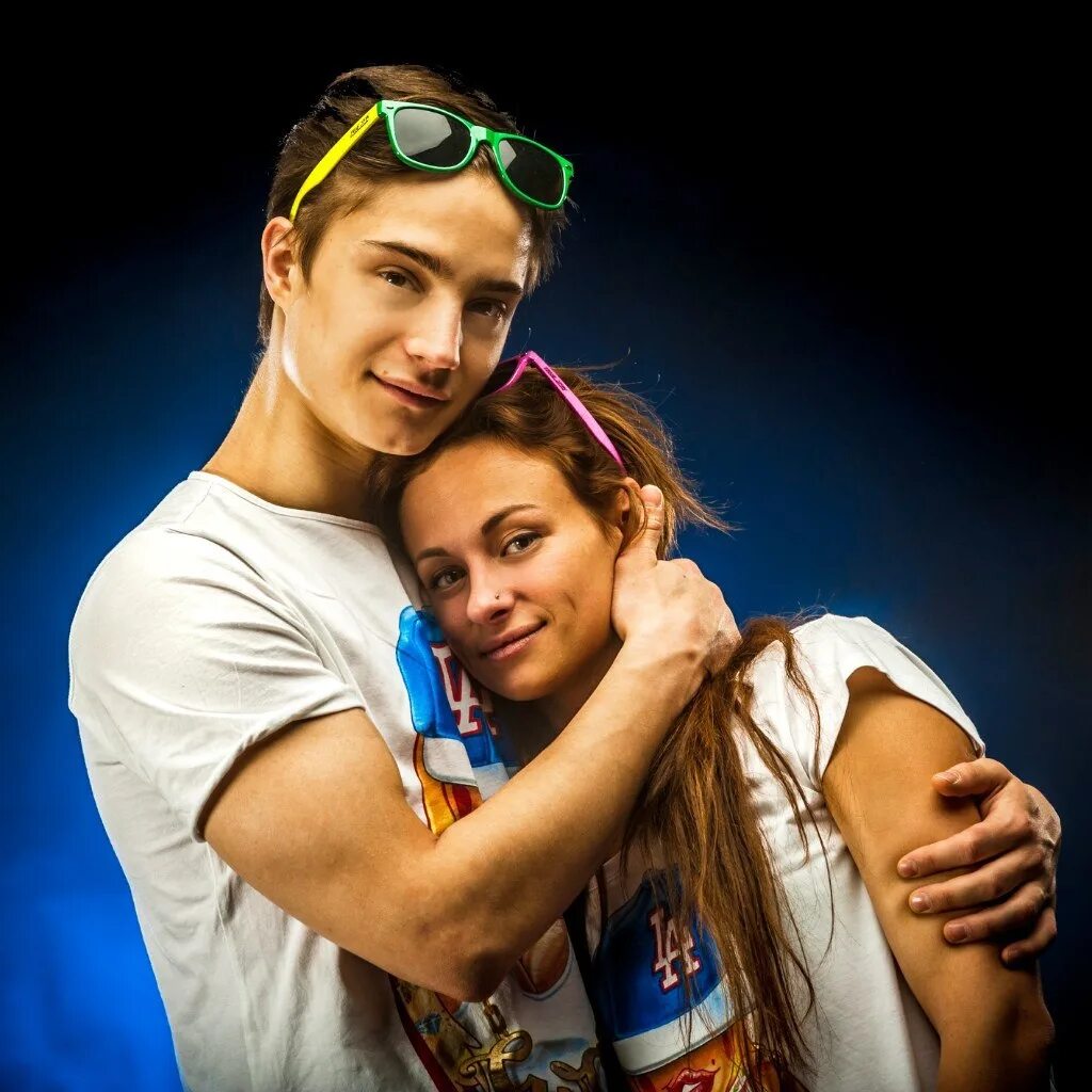 Алиса шмидт и рихтер. Алиса и ее парень. Алиса и ее парень. 16-летняя девушка хочет. Алиса и ее парень.