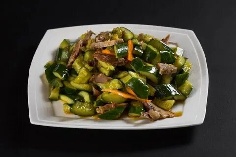 Салат из огурцов с мясом рецепт