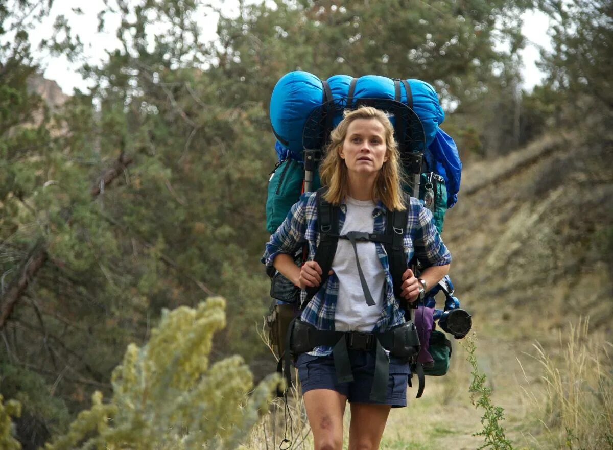 Нелегкое путешествие. Турист с рюкзаком. Нелегкое путешествие. Турист (the hiker) 100\%. Рюкзак путешественника.