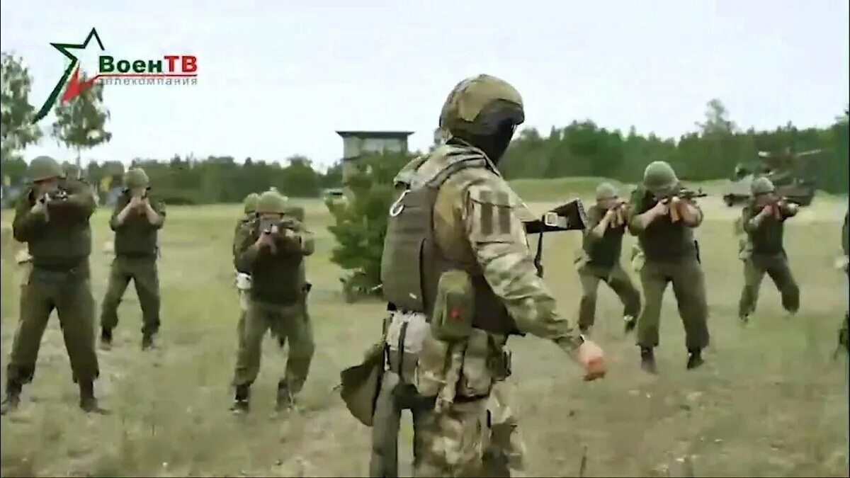 База чвк вагнера в молькино. Чвк вагнер в липецке. Вагнер зашел в курск. Вагнер зашел в курск. Чвк.