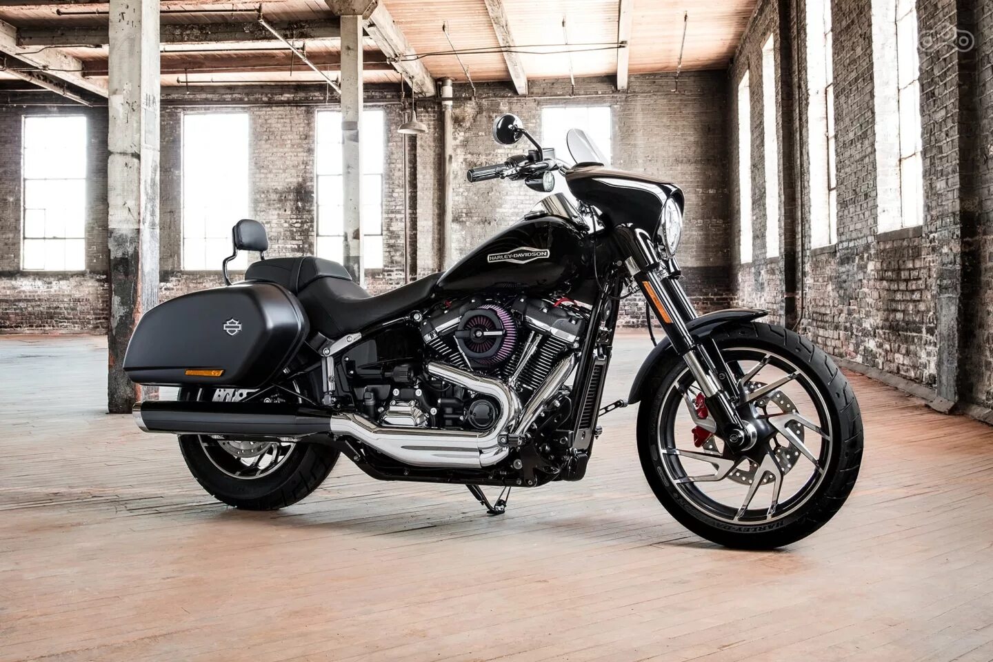 Harley davidson breakout 114. Harley-davidson softail fat bob 114. Харлей 2018. Harley davidson breakout 114. Harley davidson street bobber.