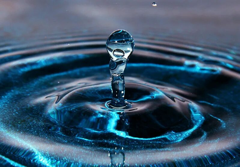 Вода картинки. Пить воду. Вода это жизнь. Вода талая полезная. Вовода для человека.