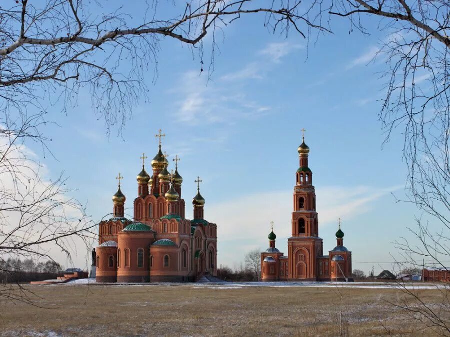 Природные достопримечательности омска. Ачаирский монастырь Омск. Ачаирский монастырь Омск источник. Ачаирский монастырь колокольня. Ачаирский монастырь часовня.