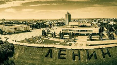 Площадь 100