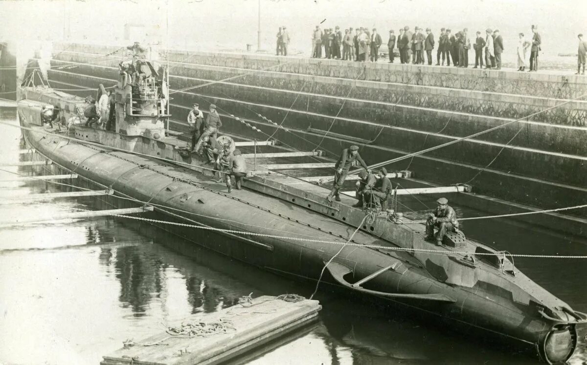 Немецкая подводная лодка u110. Подводная лодка 1 мировой войны. UB-110 подводная лодка. Подводные лодки первой мировой войны 1914-1918. Мировой подводный флот