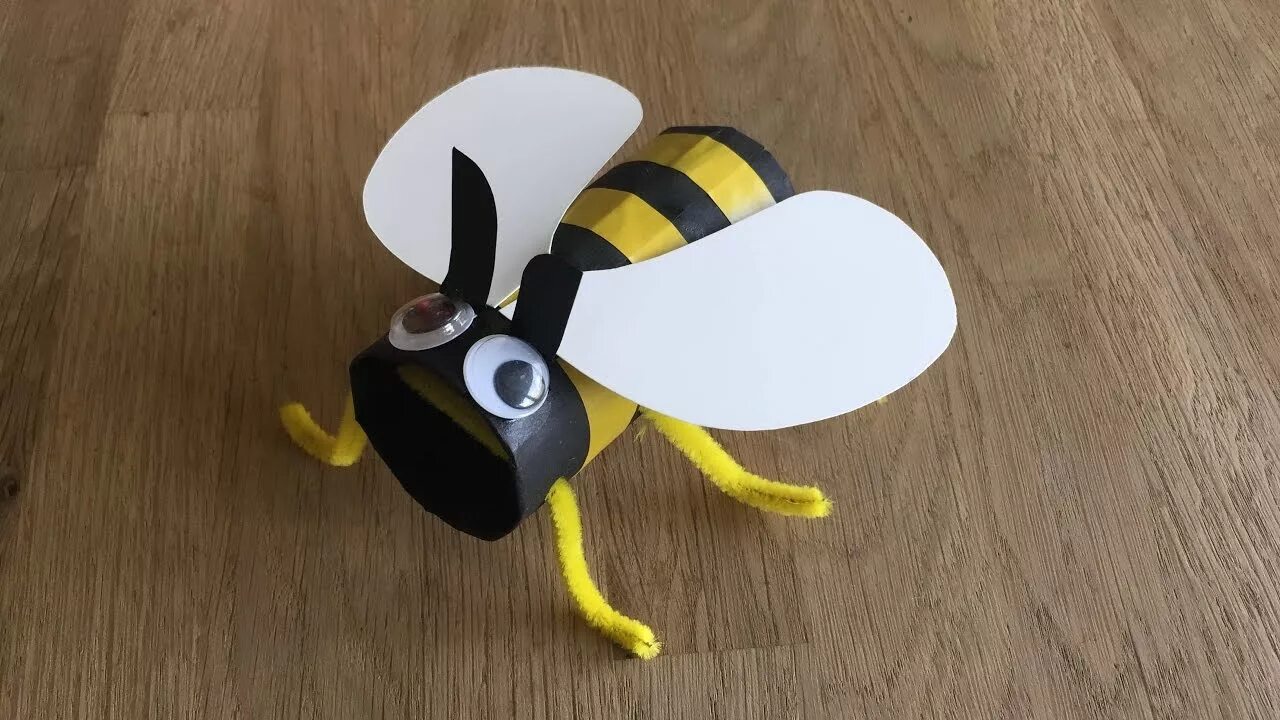 Сделать пчелу своими руками. Поделка пчела. Пчела из бумаги объемная. Пчелка поделка для детей. Пчела поделка для детей.