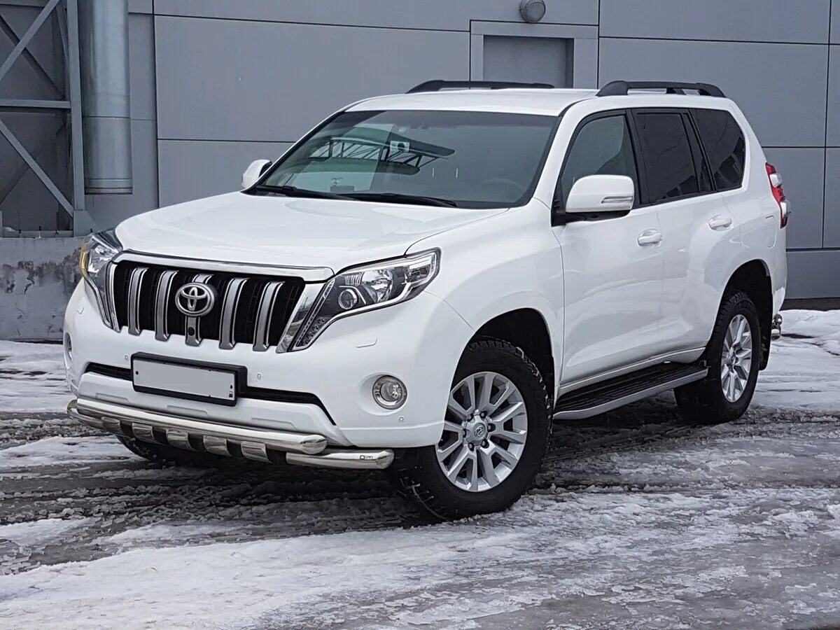 Купить ленд круизер прадо. Toyota Land Cruiser Prado 150. Toyota Land Cruiser Prado 2015. Тойота Лэн Кузер Прадо 150. Toyta lan Cruiser Prado 150.