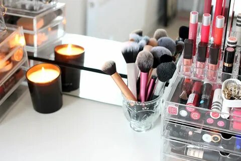 Make up 10