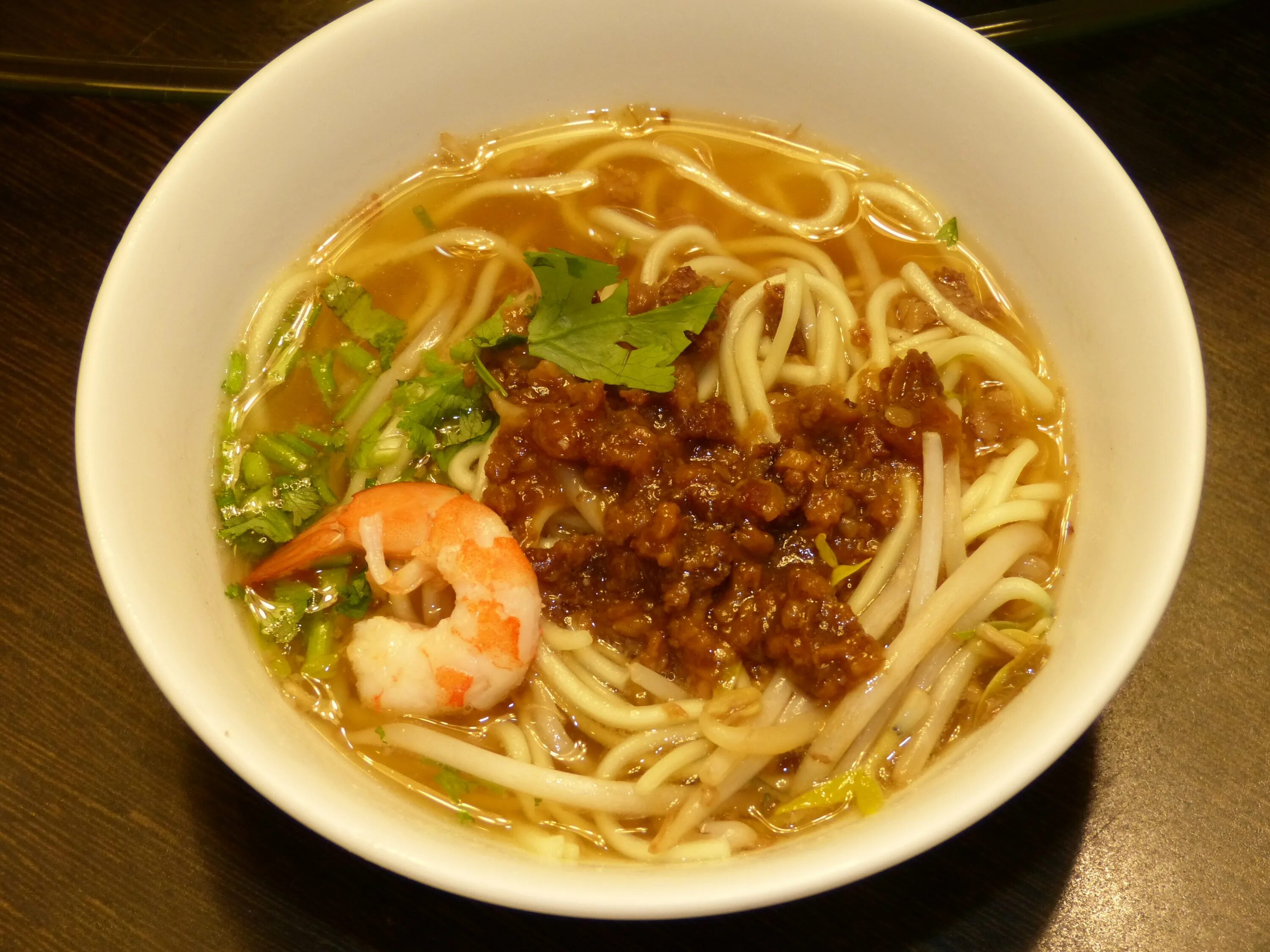 Рамен и удон разница. Удон рамен. удон asia food. лапша окинава. китайская лапша шоумянь.