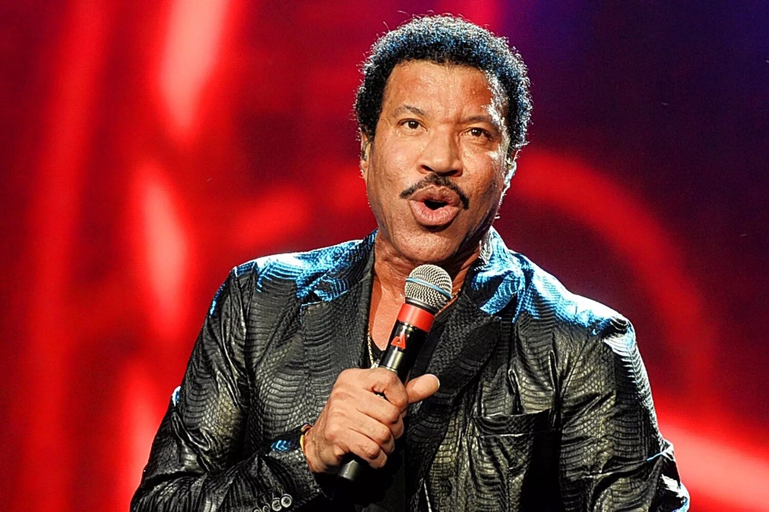 Ита ричи. Lionel Richie. Lionel Richie 2022. Лайонел Ричи 2020. Лайонел Ричи 2023.