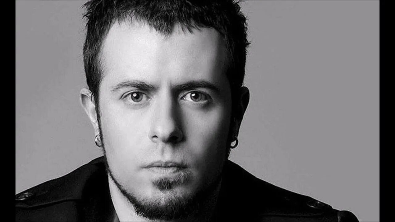Эмре айдын. Айдын. айдин. эмре айдын турецкий певец фото. эмре айдын певец.