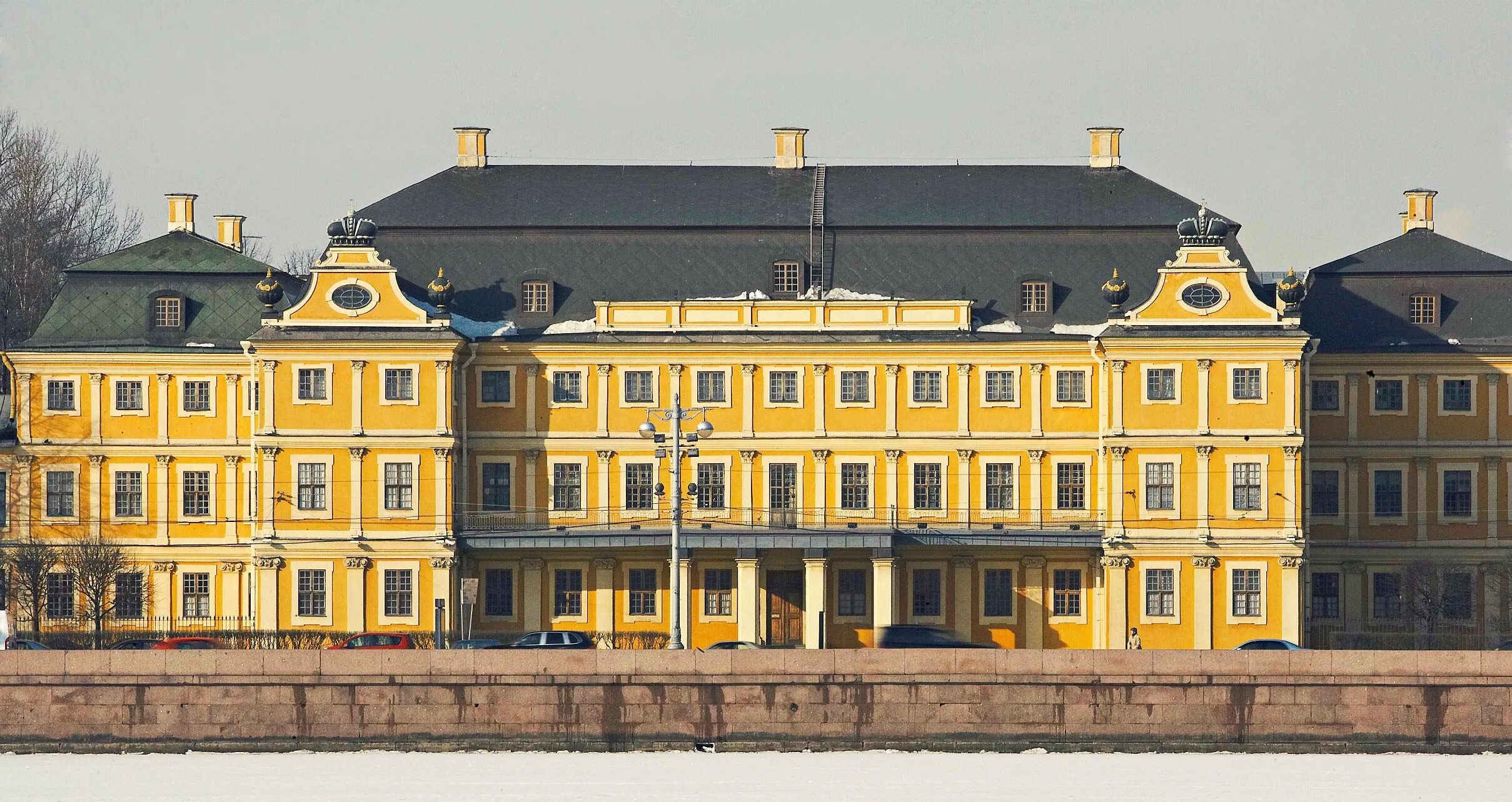 Эрмитаж. Дом меньшикова санкт-петербург. Растрелли строгановский дворец в петербурге. Санкт-петербург английская набережная 28 дворец бракосочетания 1. Музей зимний дворец в санкт-петербурге.