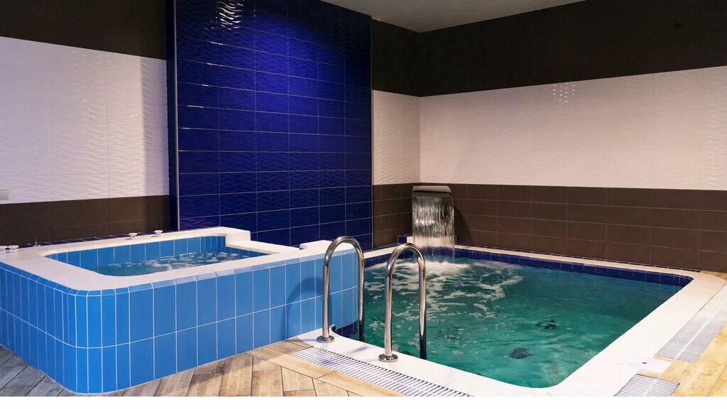 баня люксембург. афродита рязань сауна. гостиница лада оренбург. Maloka hotel boutique & spa 5*. ресторан лада оренбург.