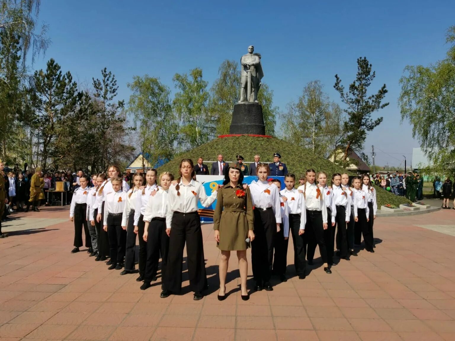 Погода камень на оби 2 недели. Людмила кобылина камень на оби. население камень на оби. камень на оби 9 мая. камень на оби в гражданской войне.