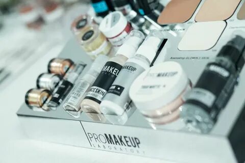Pro make up