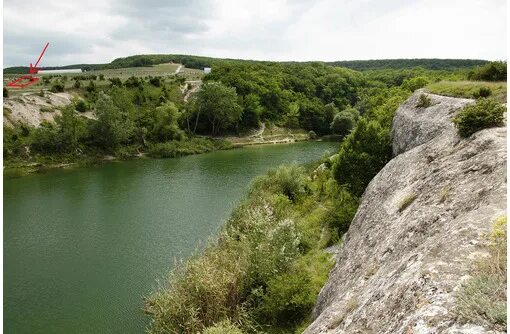 Эски Кермен Бахчисарайский район. Озеро Эски Кермен в Крыму. Бахчисарай озеро Эски Кермен. Холмовка Бахчисарайский район озеро.