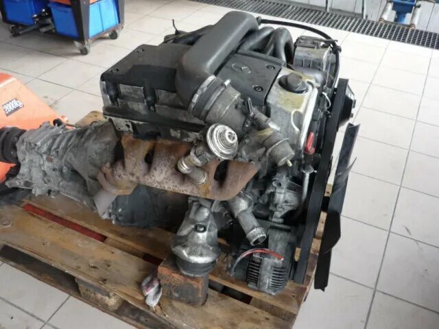 Мерседес ом 604. Двигатель 2 2 дизель 604 mercedes 210. ом 604 мерседес. мотор ом 605 мерседес. двигатель 604 мерседес дизель.