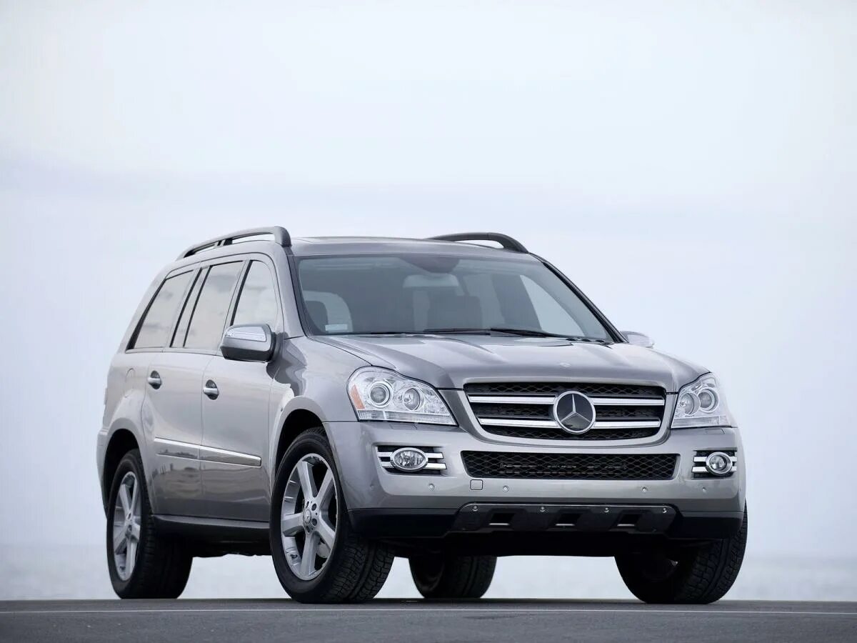 5. Mercedes gl 500 2011. Характеристика mercedes gl. Mercedes gl 2007. Характеристика mercedes gl.
