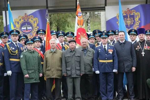 Войска в красном селе