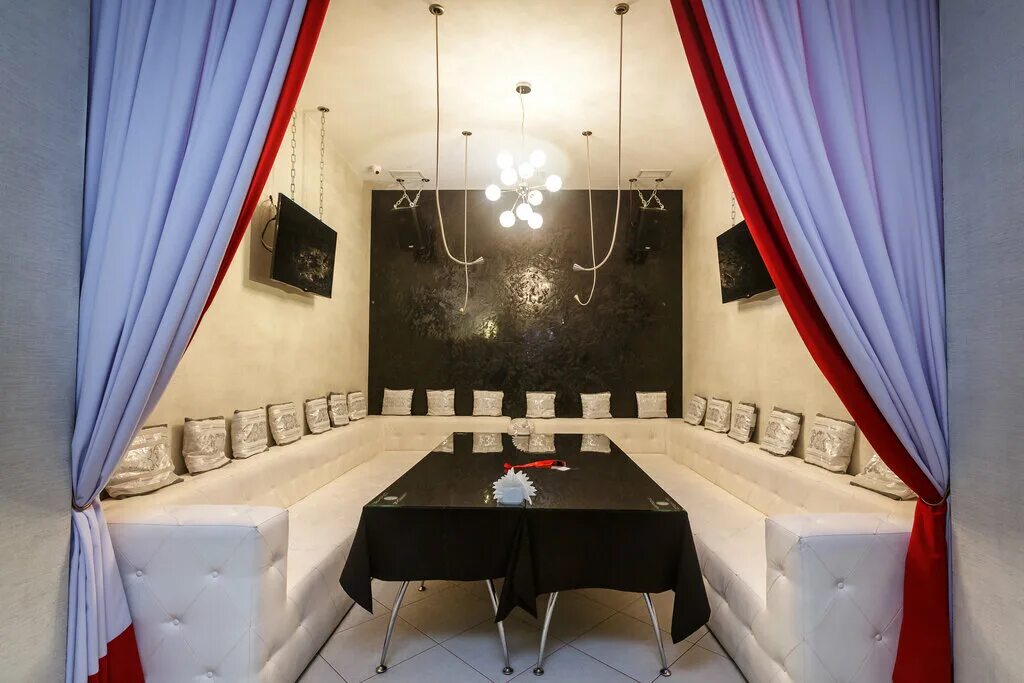 улица ленина курганинск. кафе базилик курганинск.