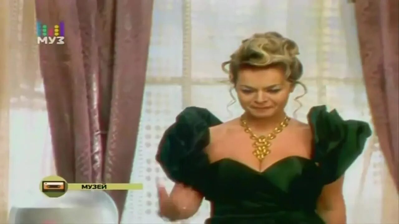 лариса долина погода в доме. лариса долина 96 год. долина погода в доме год. алексей булдаков в клипе ларисы долиной "погода в доме". лариса долина 1996 год.