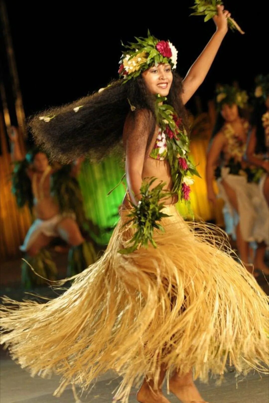 Таитянский танец. Хула Кахико. Гавайи танец хула. Танец хула хула Гавайский. Гавайки девушки Гавайи.