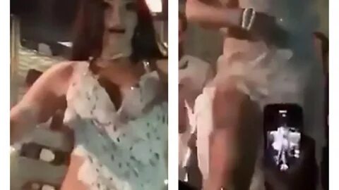 Authorities force Cairo’s bellydancers to cover up (12) 