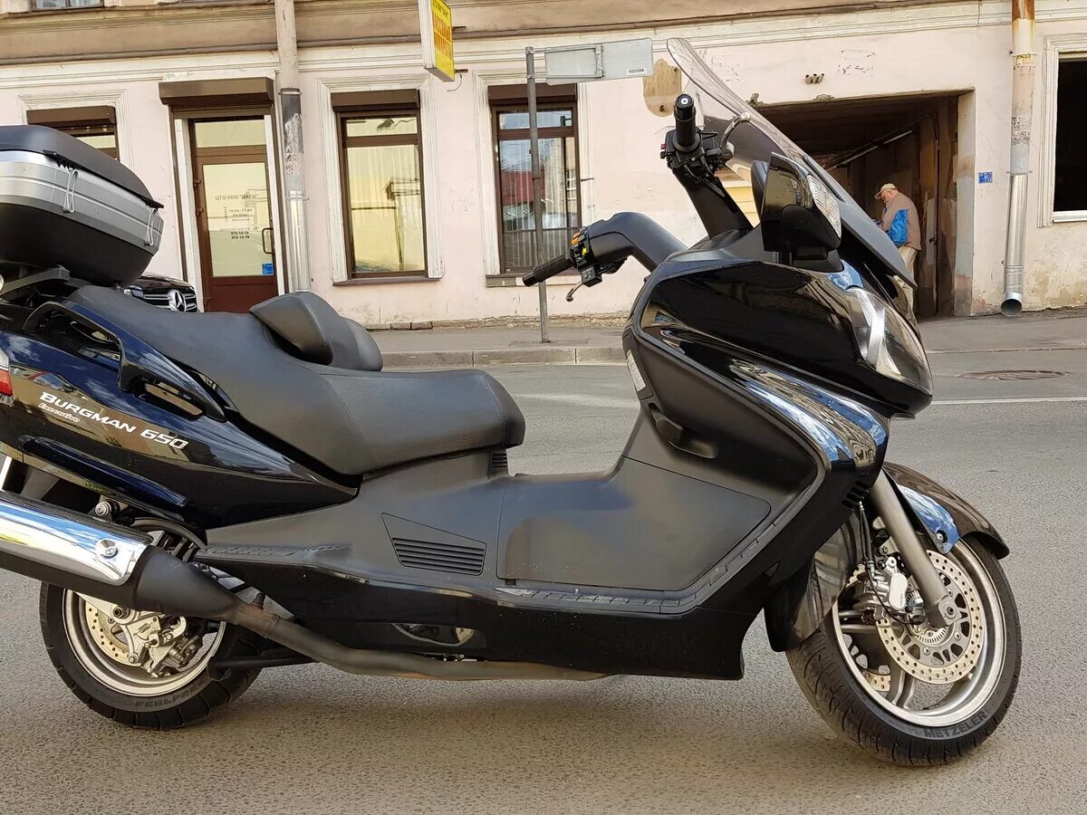 Скутер 650. Сузуки Бургман 650. Сузуки макси скутер 650. Suzuki Burgman 650. Макси скутер Suzuki Burgman 650.