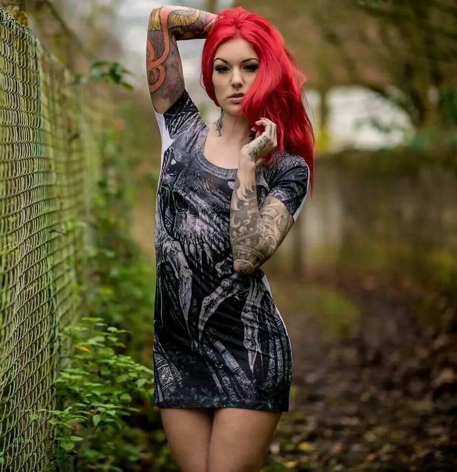 Foxes инстаграм. Cervena Fox. Cervena Fox модель. Cervena Fox Tattoo. Сервена Фокс тату модель.