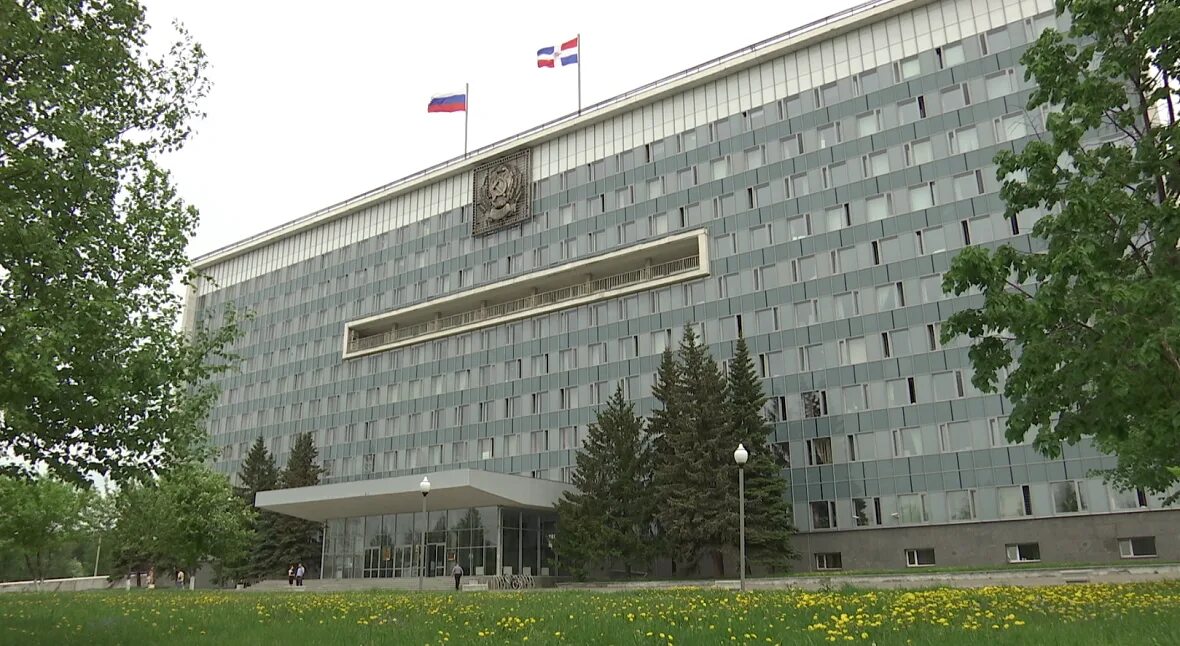 Муниципалитет перми. Госдума пермь. Пермская городская дума осень. Городская администрация перми. Городская дума пермь.