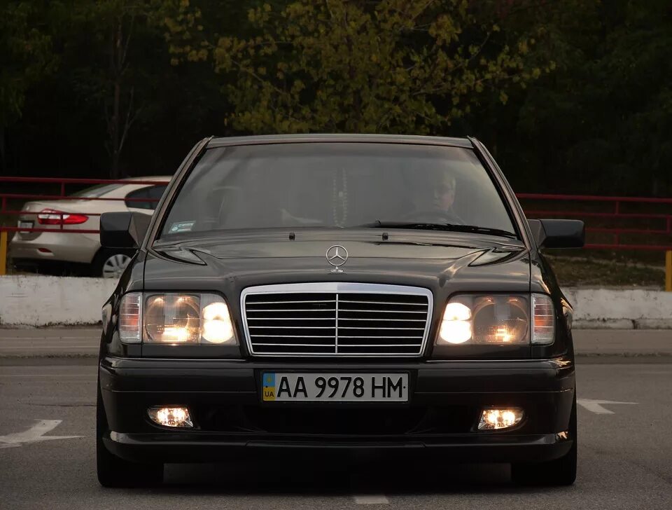 Виде 124. Mercedes-benz w124. Виде 124. Мерседес w124 1985. Мерседес бенц w124 1994.