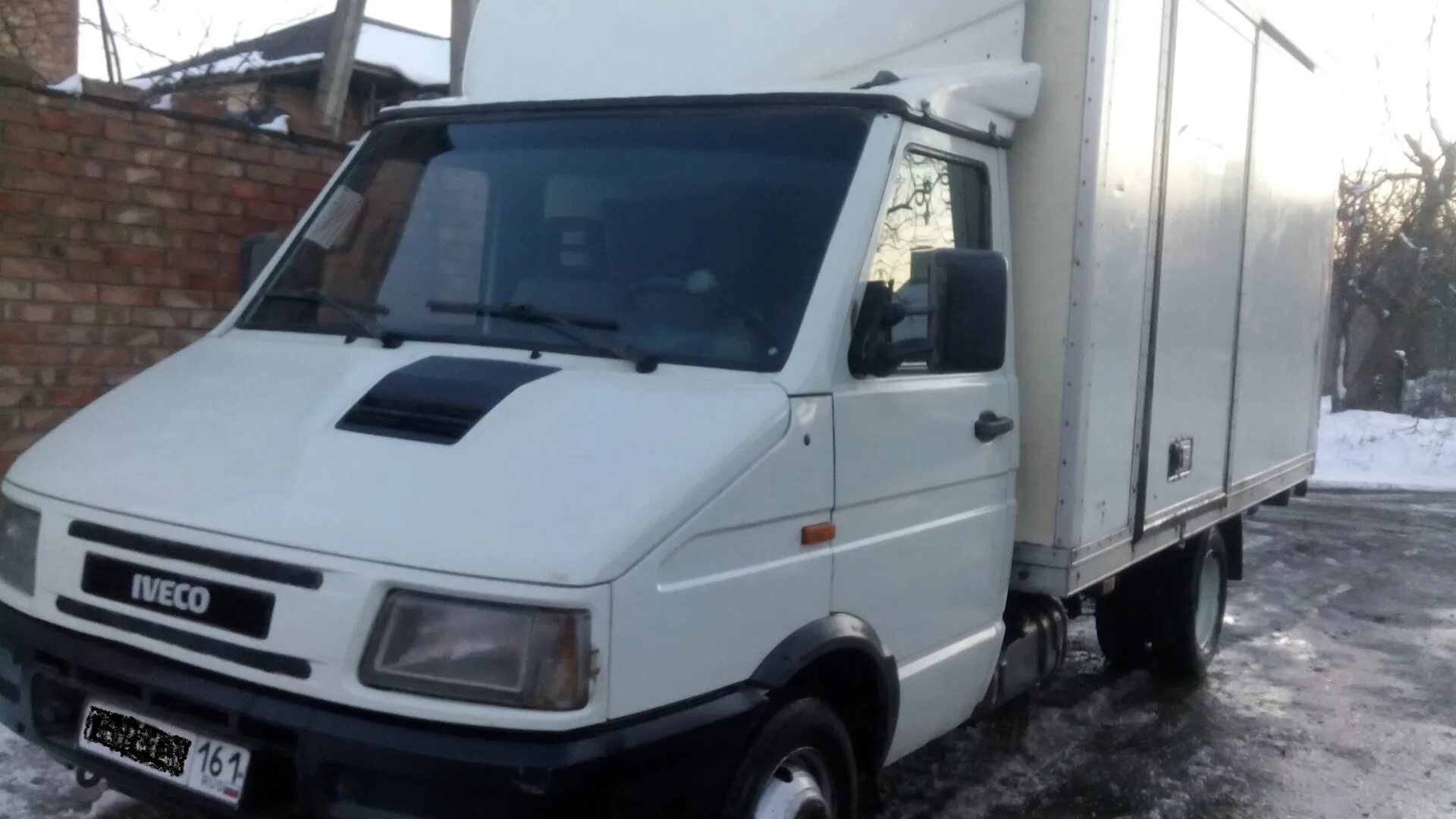 Авито ивеко дейли бу. Ивеко Дейли 3510. Iveco Daily 1996. Ивеко Дейли 1996г. Iveco Daily 2013 с будкой.