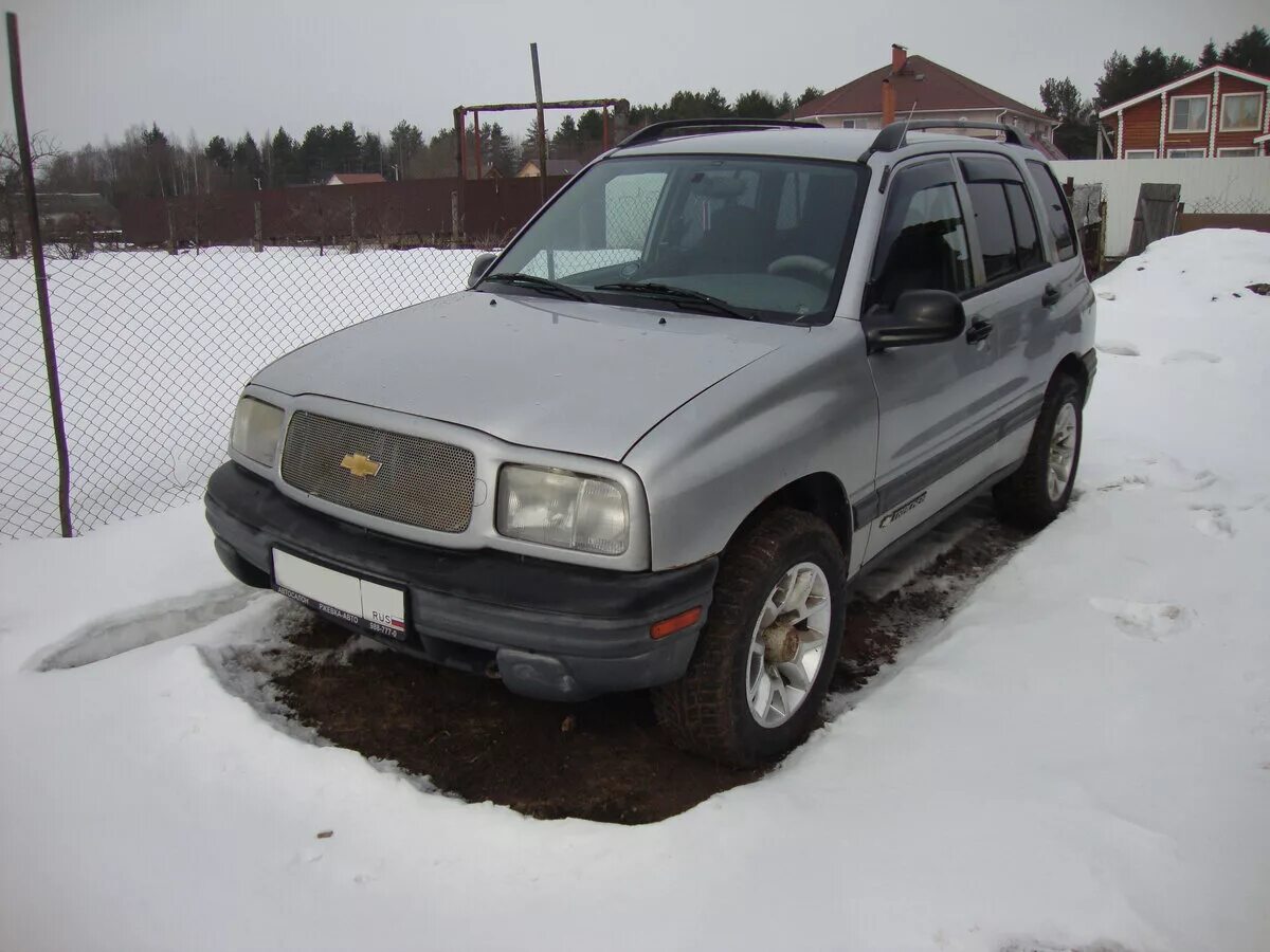 Track 2000. Шевроле трекер 2000. Chevrolet Tracker 2000 2.0. Chevrolet Tracker, 2000 год. Chevrolet Tracker 2005.