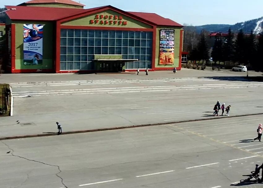 камера площадь весенняя междуреченск. камеры весенней площади междуреченск. весенняя междуреченск. дворец культуры распадский междуреченск. каток на брянской междуреченск.