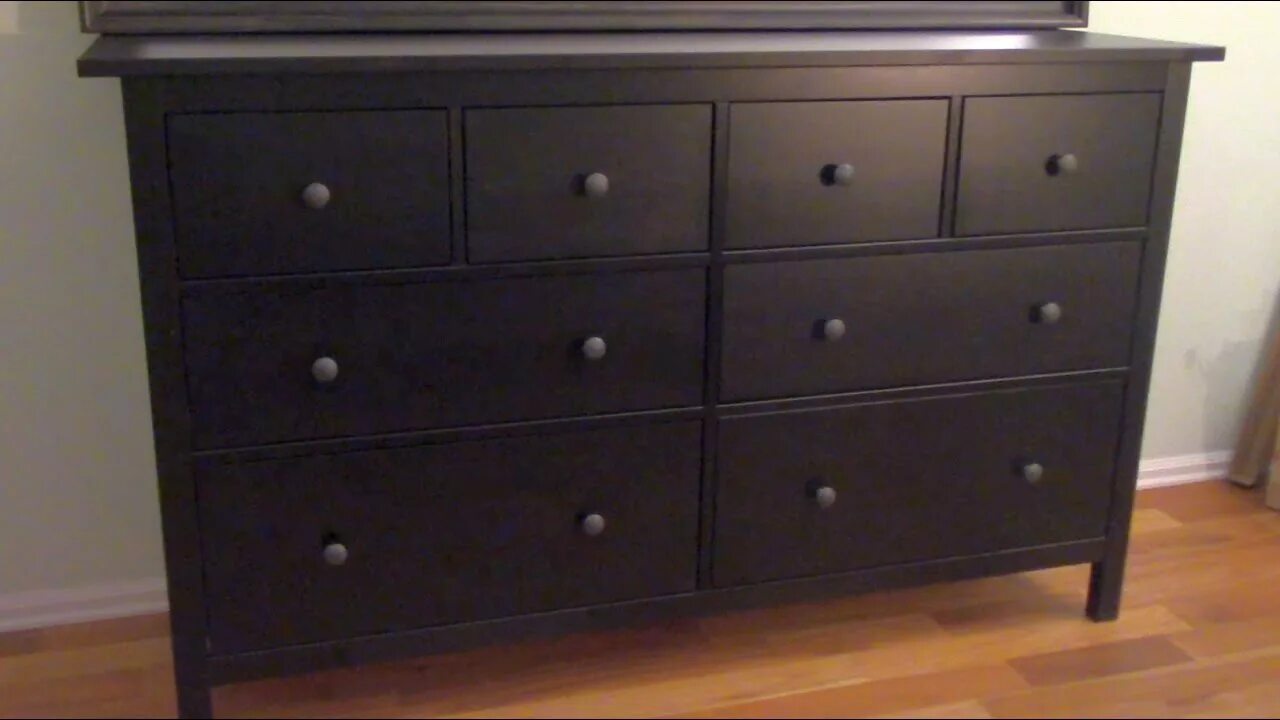 Спальня икеа хемнэс. Икеа hemnes хемнэс. Ikea хемнэс комод. Икеа консольный стол хемнэс. Икеа hemnes хемнэс.