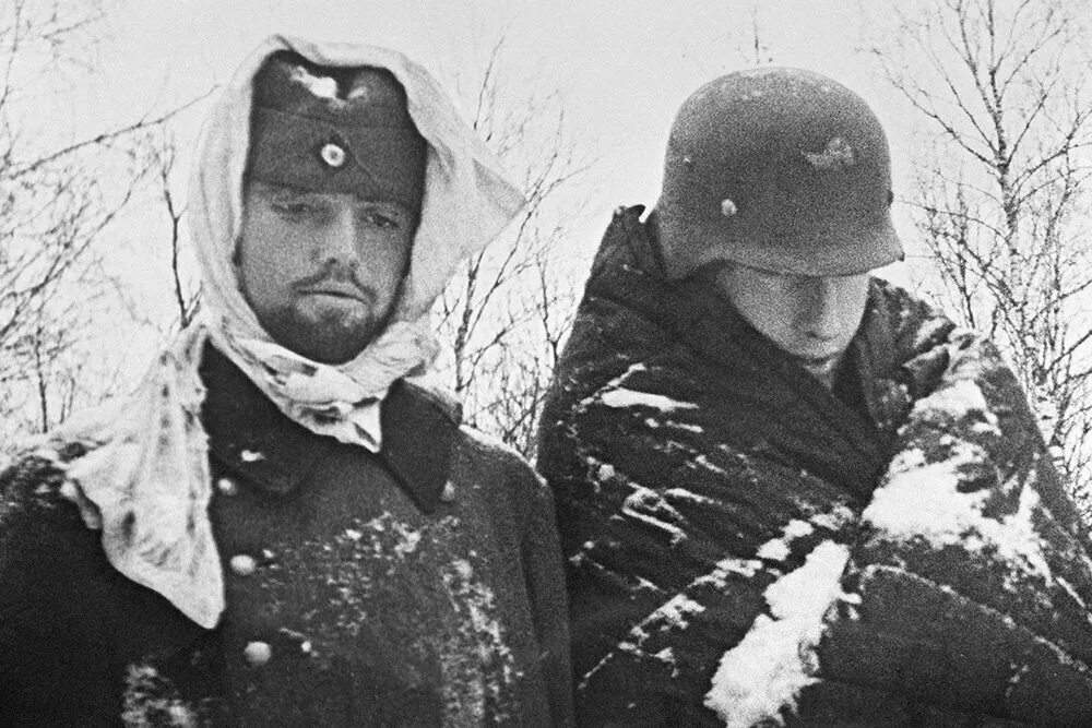 Вши, тиф и Гитлер. Как погибли немецкие пленные Сталинграда?