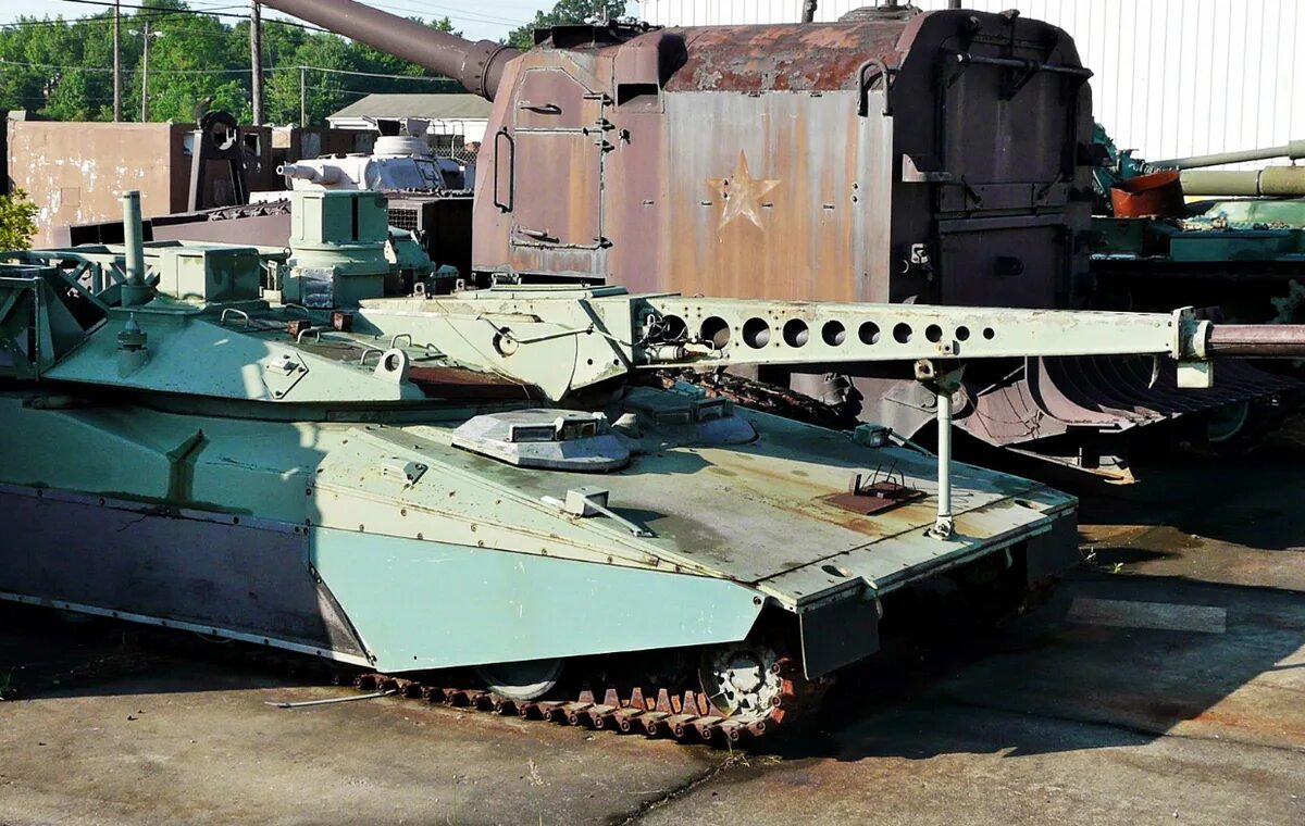 Sr-91 aurora. Прототипы сша. Hummer 4. Робот танк уран 9. Hmmwv xm 998.