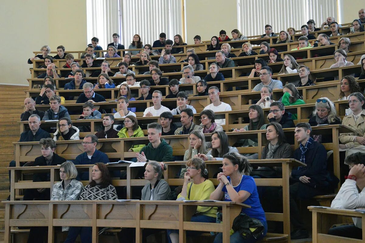 Фгаоу во спбпу. Политехнический университет Петра Великого Санкт-Петербург. Студенты университета Петра Великого. Учеба в универе. Экзамен Политех.